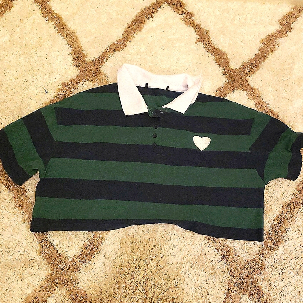 Cropped girls crewneck tee